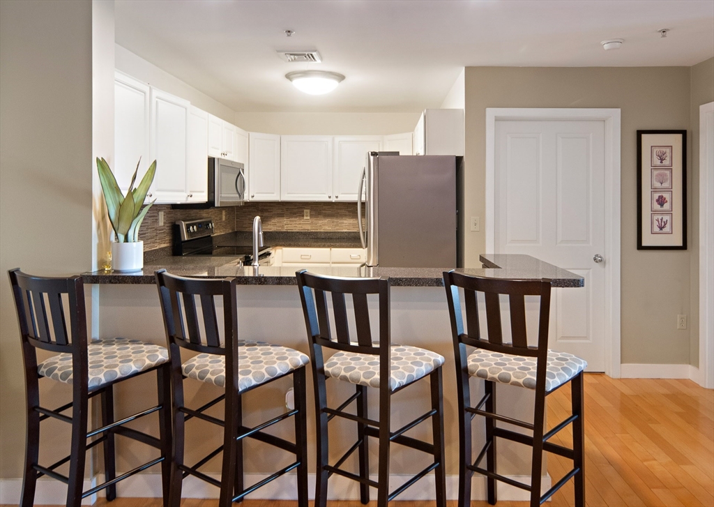 30 Franklin St # 124