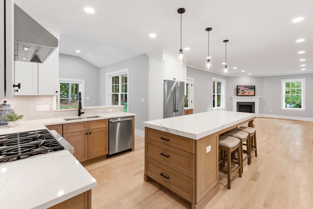12 Pleasant St