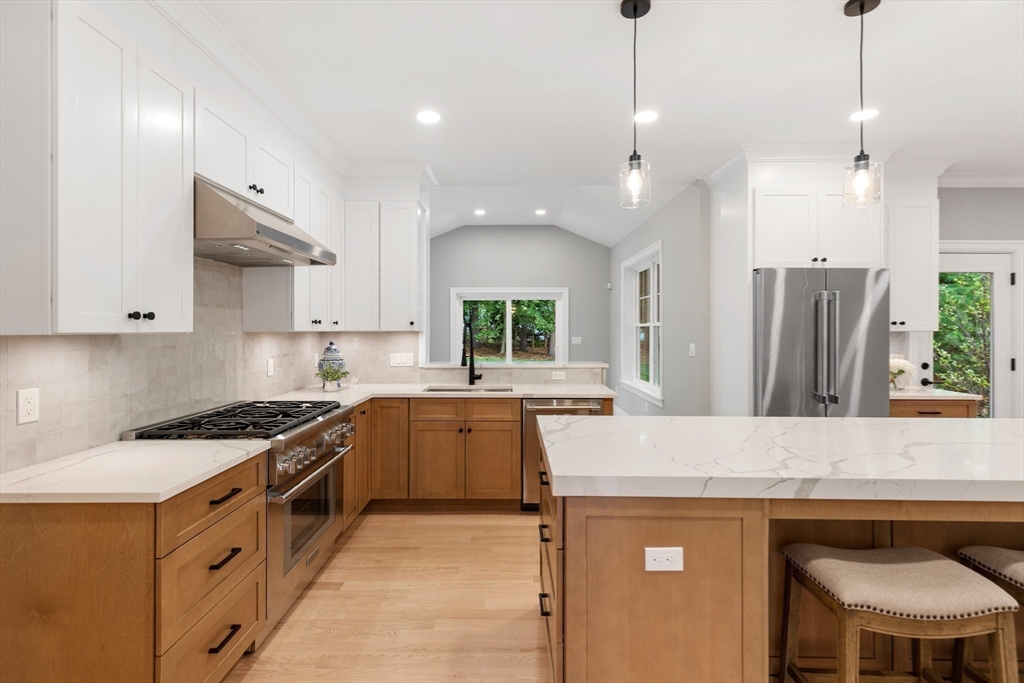 12 Pleasant St