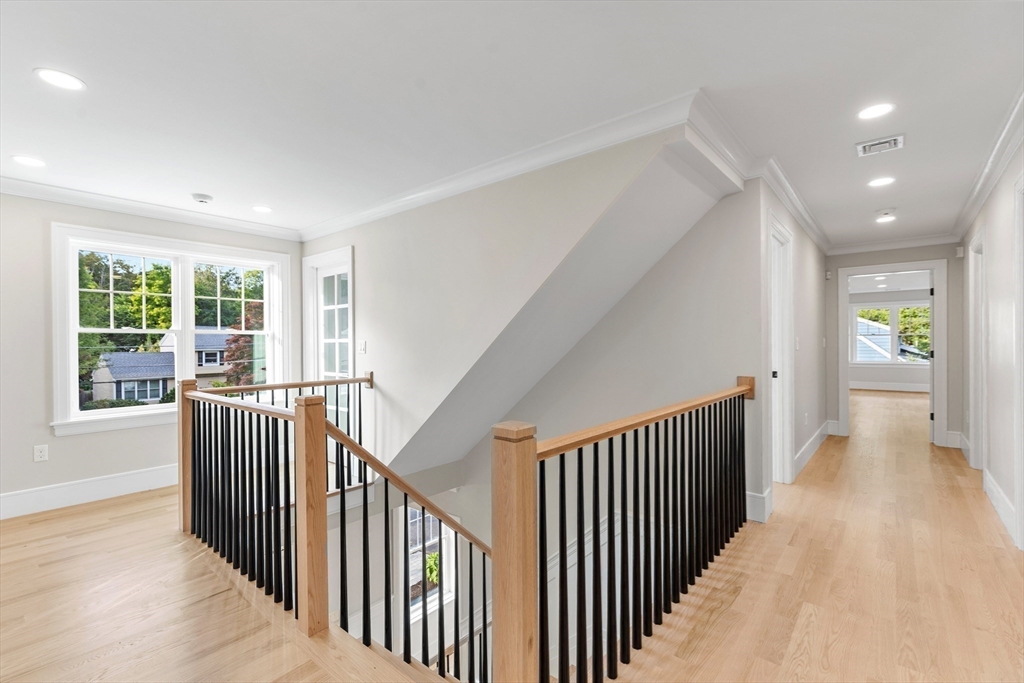 12 Pleasant St