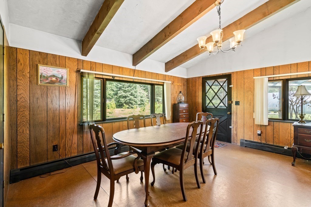 577 Great Rd