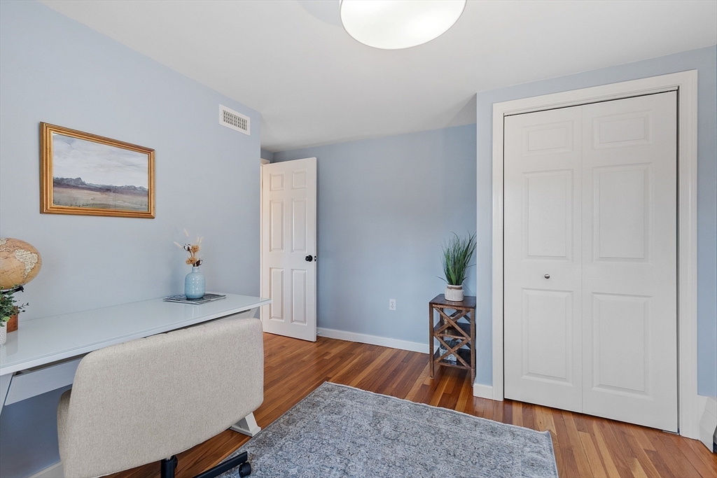 116 Windsor Ave