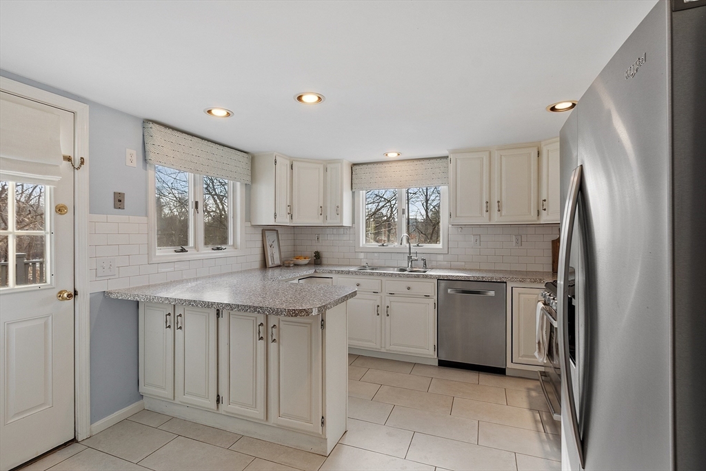 116 Windsor Ave
