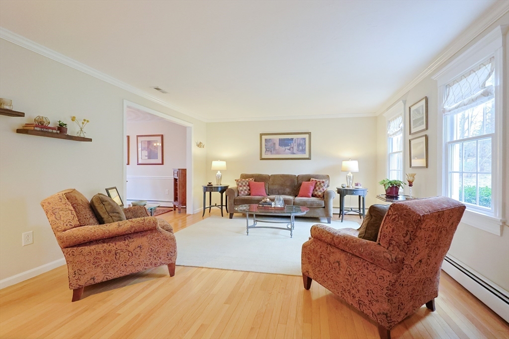17 Forest Park Dr.