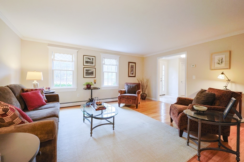 17 Forest Park Dr.