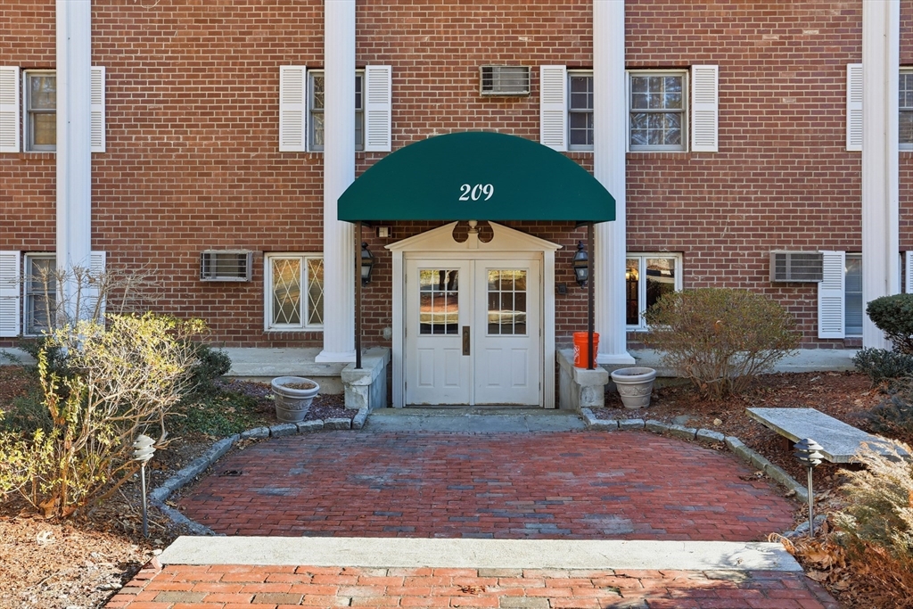 209 Great Road # 3 Unit: C-3