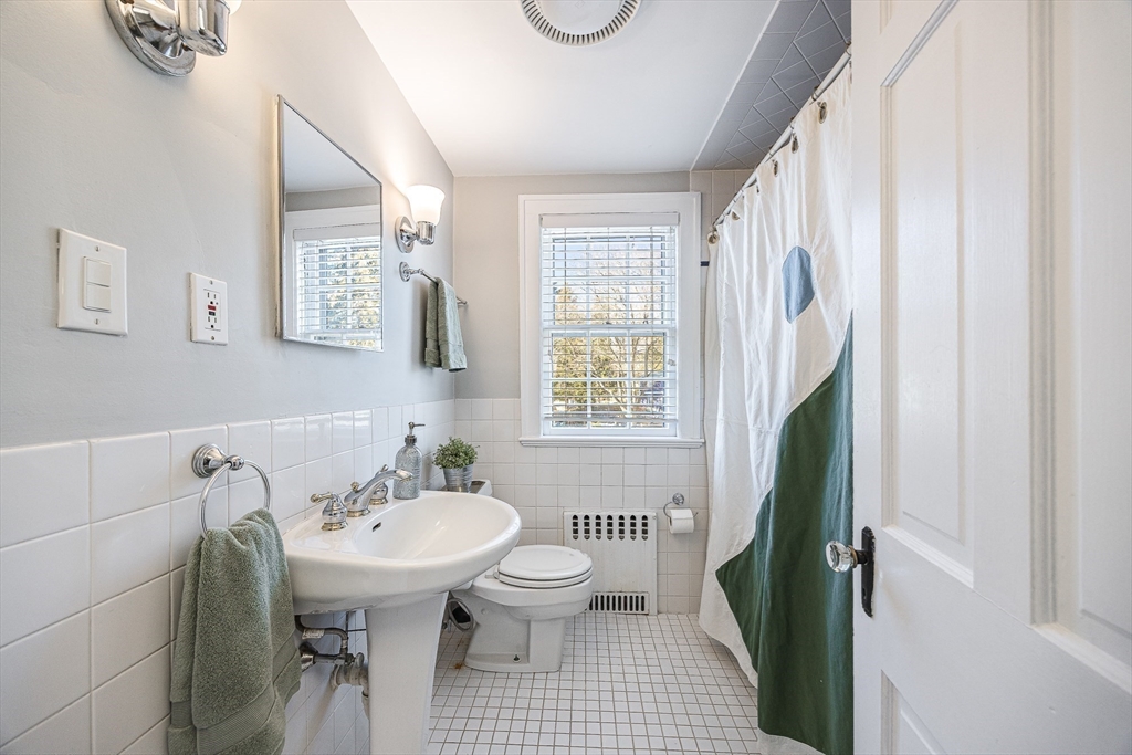 1 Pennsylvania Avenue