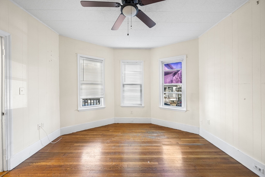 12 Porter St # 1