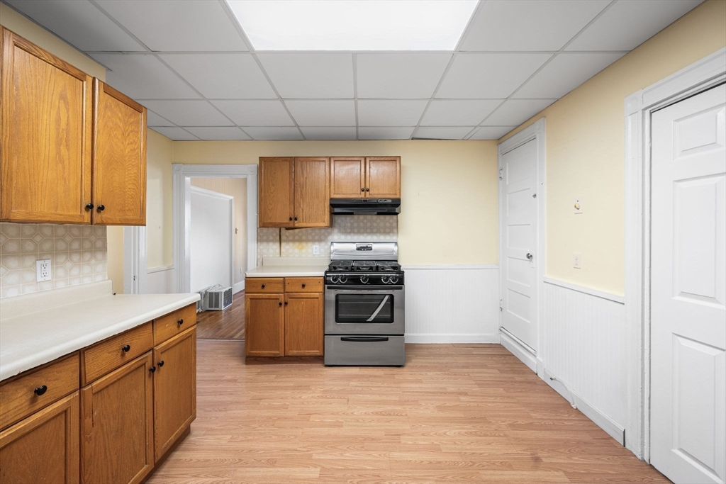 12 Porter St # 1