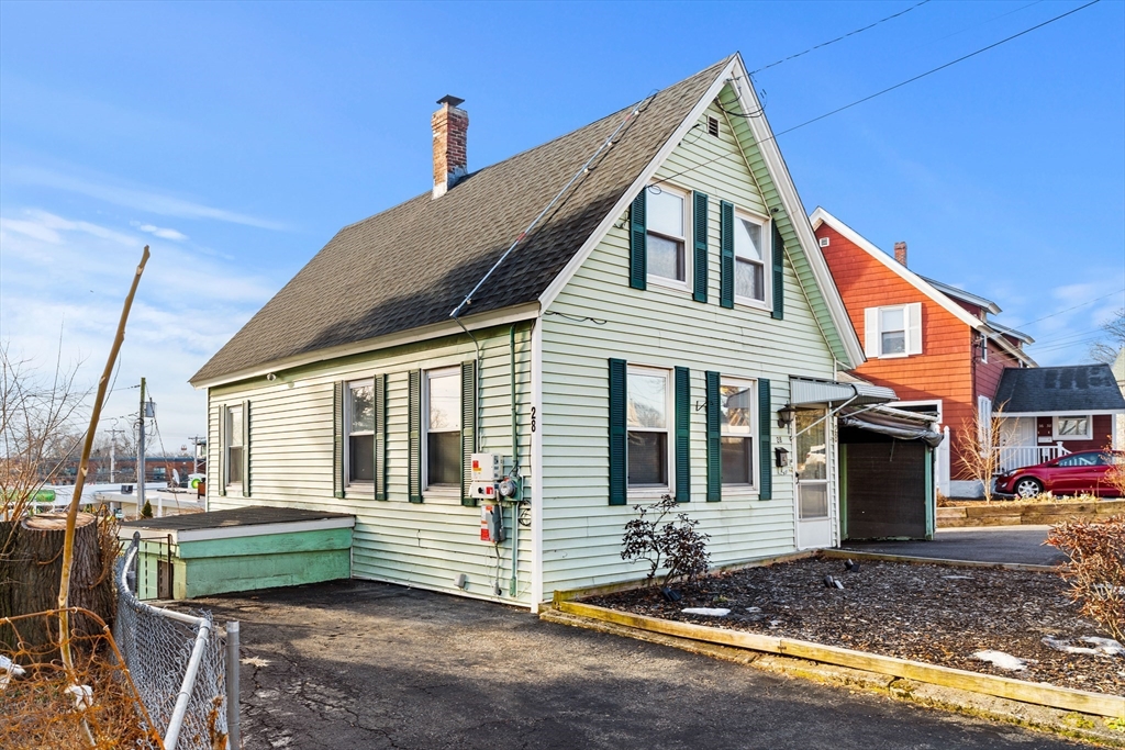 28 Liberty St