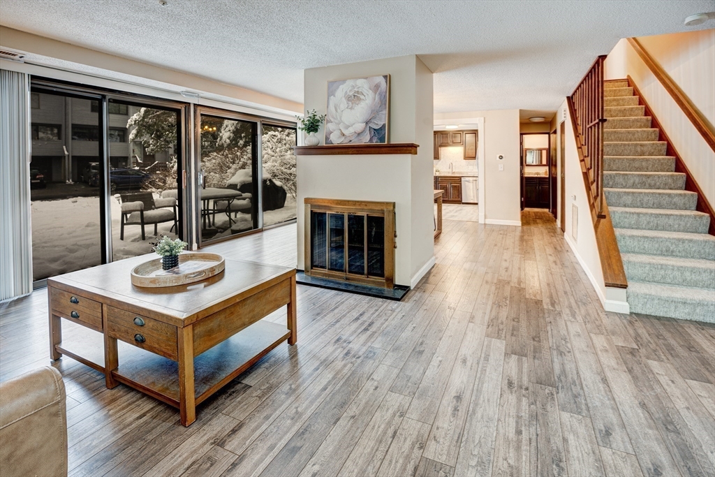 293 Old Beaverbrook # 293