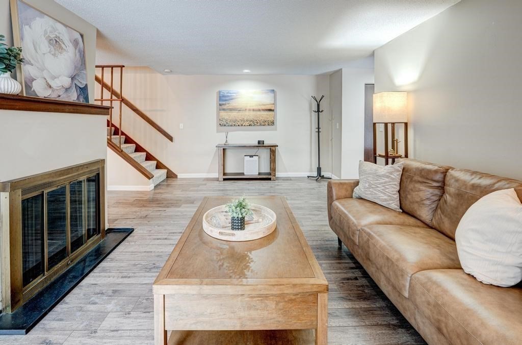 293 Old Beaverbrook # 293