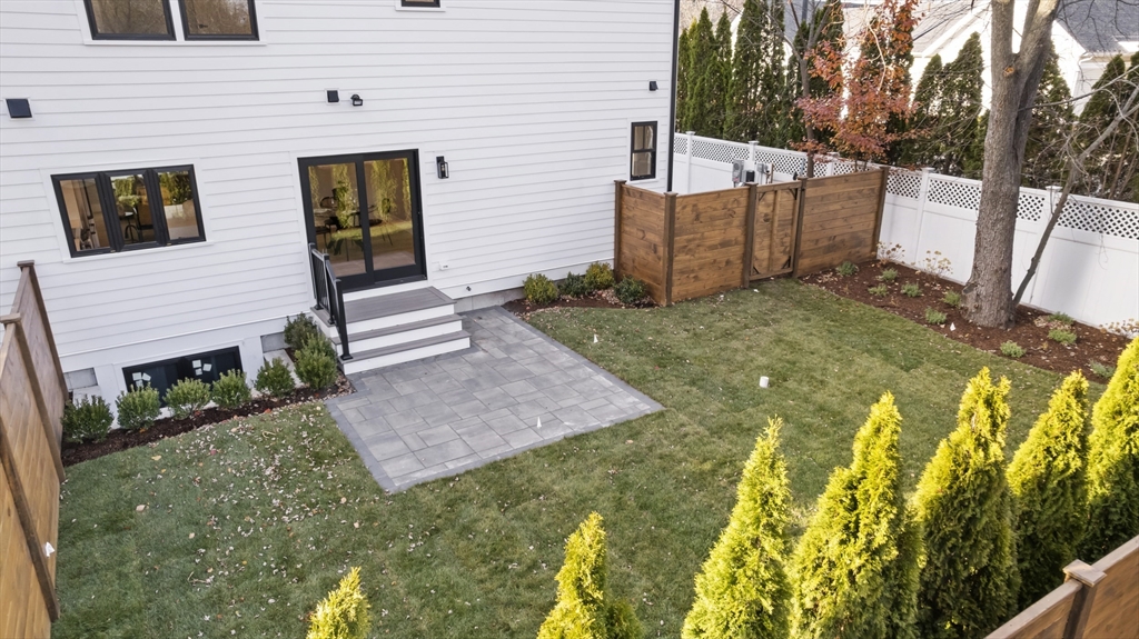 10 Webber Avenue # 201