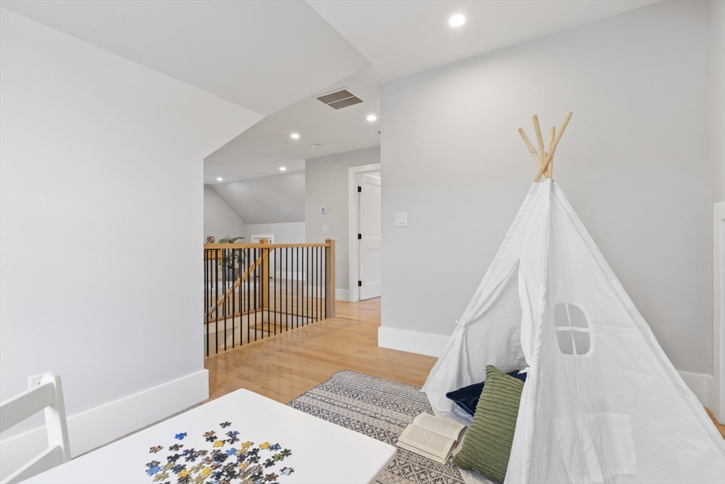 10 Webber Avenue # 201