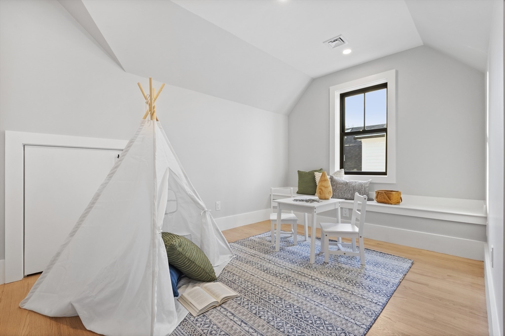 10 Webber Avenue # 201