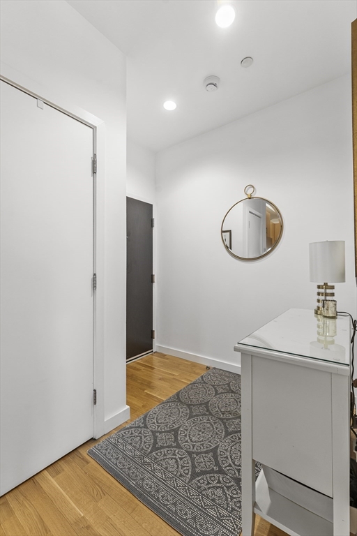 101 Broad St # 3B