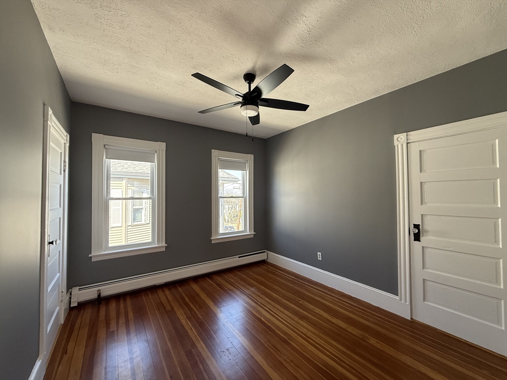 158 Grove St # 2