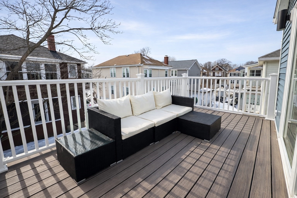 124 Woodruff Ave # 124