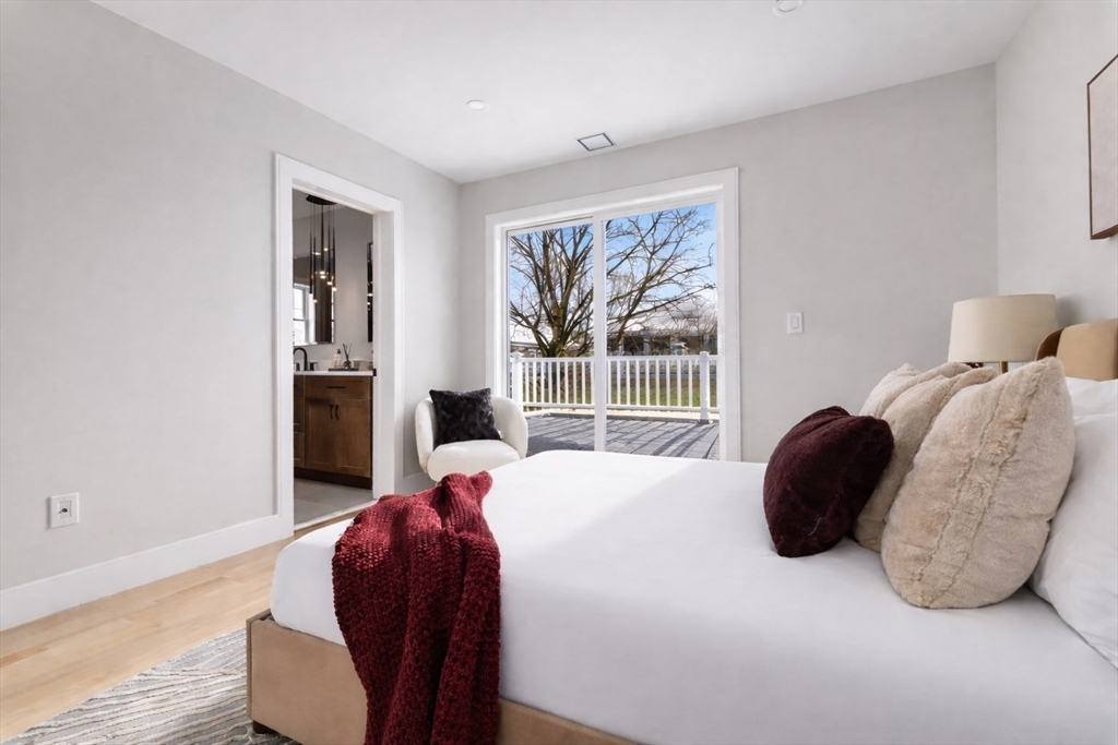 124 Woodruff Ave # 124