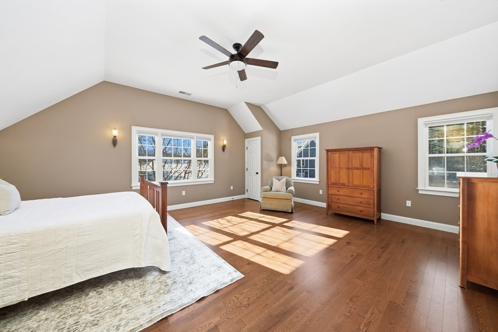 53 Sylvan Dr