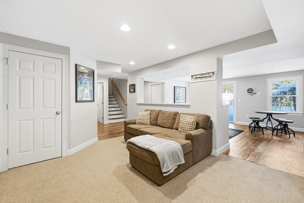 53 Sylvan Dr