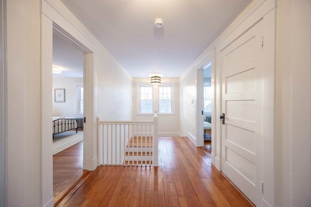 42 York St