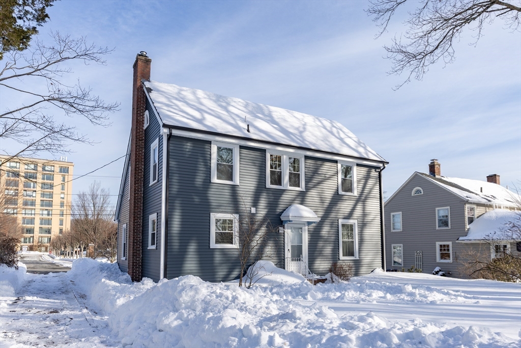 42 York St