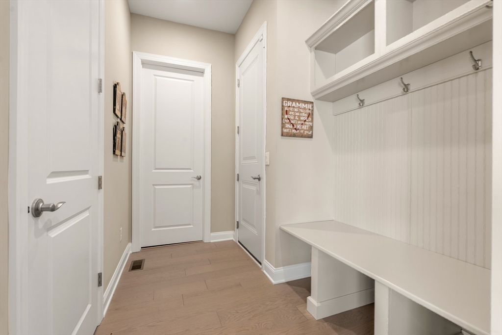 77 Wheeler Dr # 77