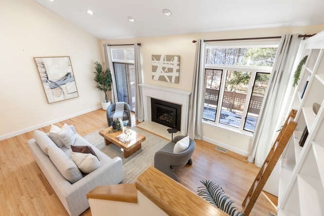 7 Wainwright Road # 15