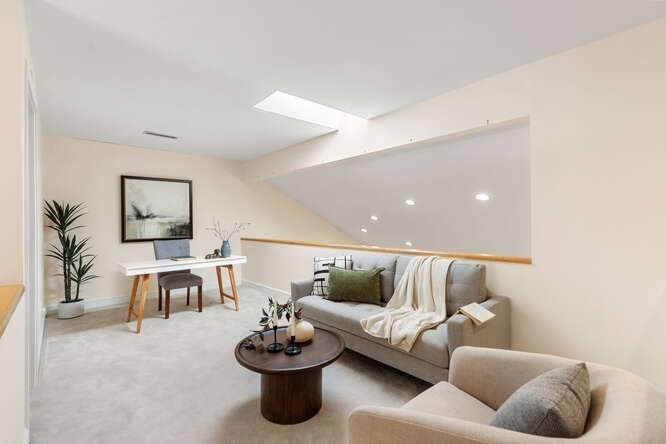 7 Wainwright Road # 15