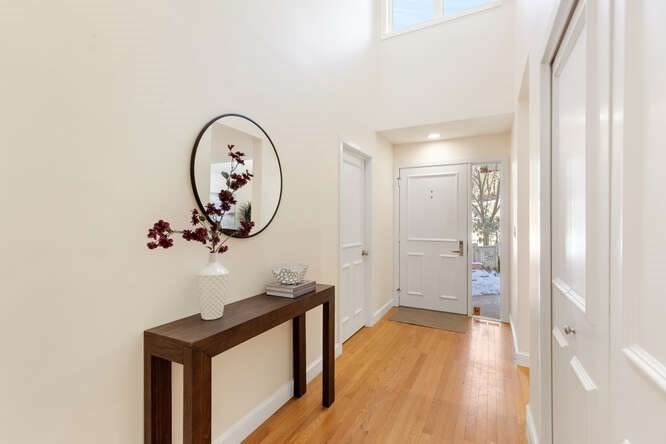 7 Wainwright Road # 15