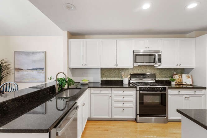 7 Wainwright Road # 15