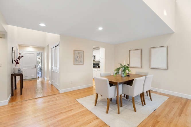 7 Wainwright Road # 15