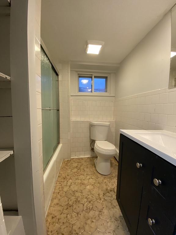 41 Winthrop Pkwy # B