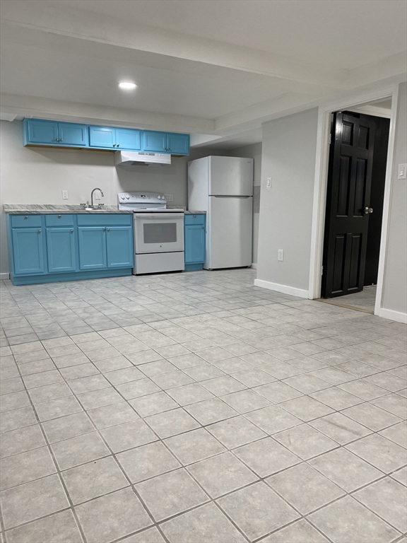 41 Winthrop Pkwy # B