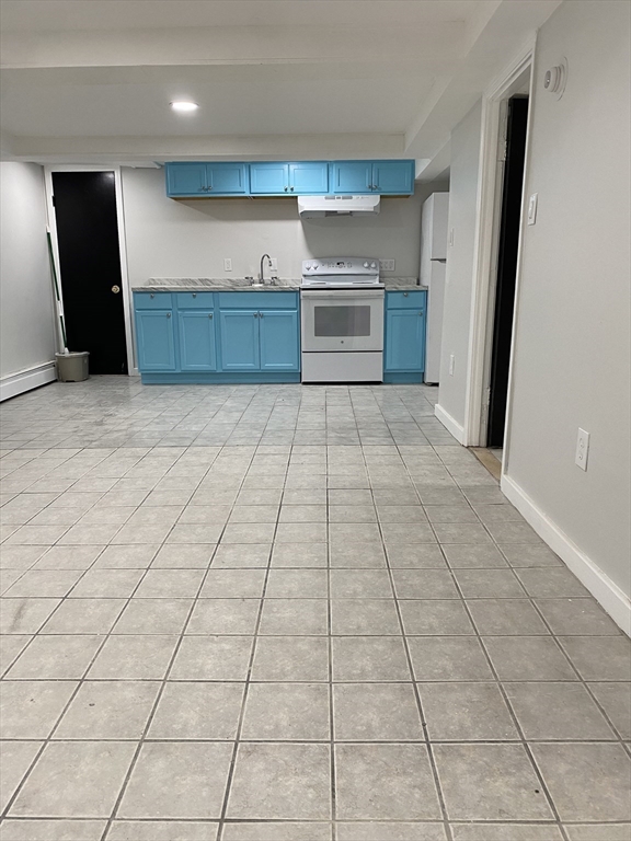 41 Winthrop Pkwy # B