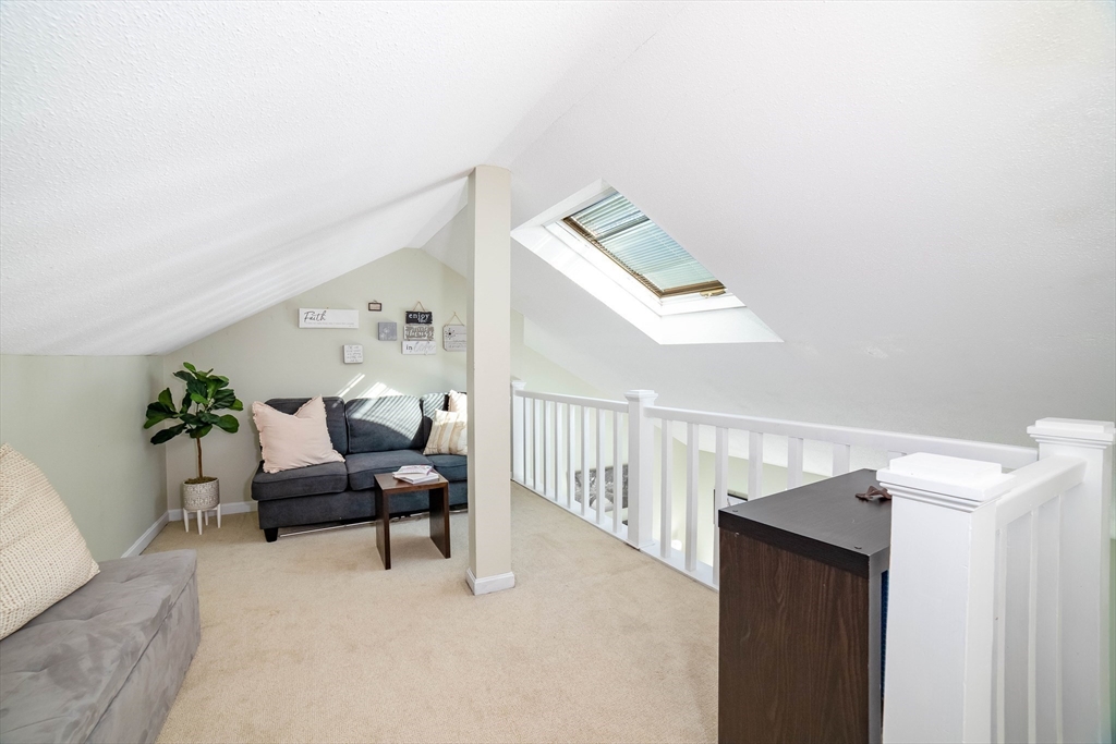 37 Scotty Hollow Dr # B