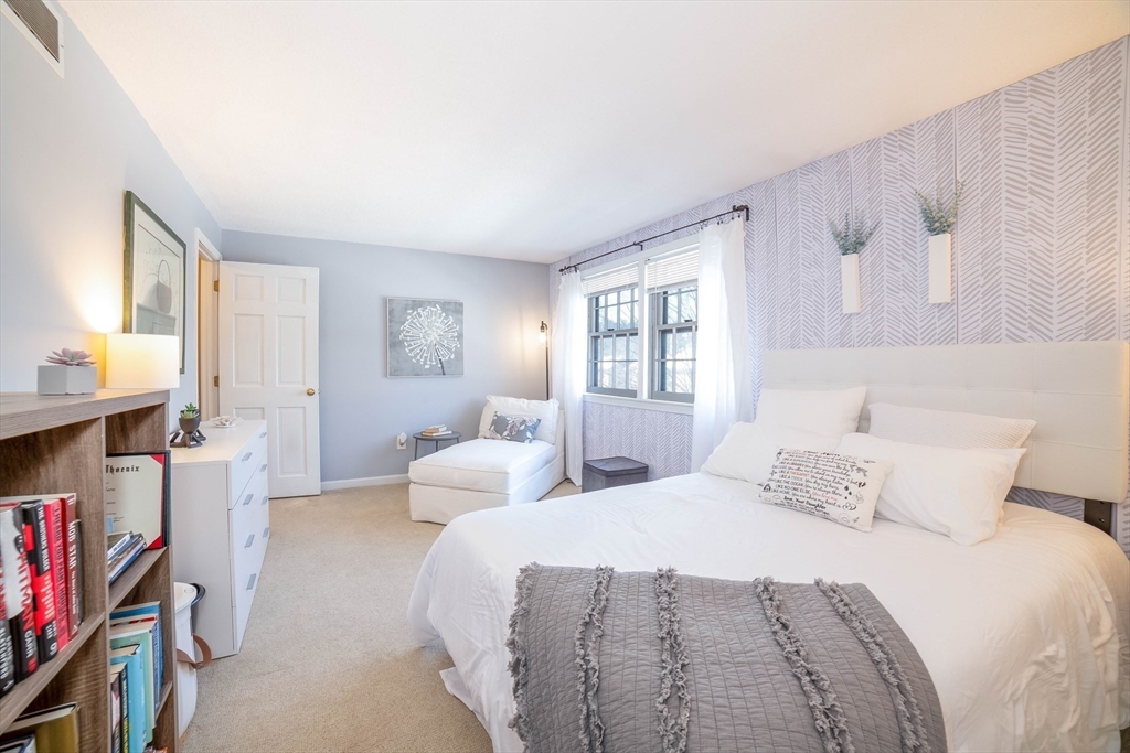 37 Scotty Hollow Dr # B