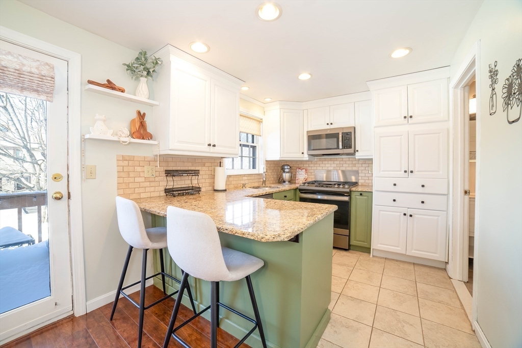 37 Scotty Hollow Dr # B