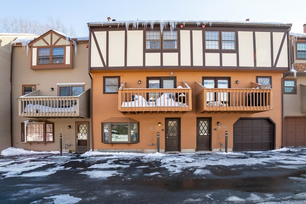 37 Scotty Hollow Dr # B