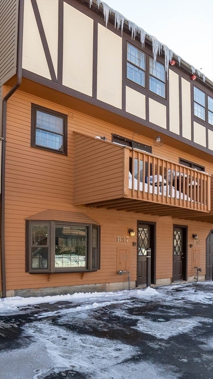 37 Scotty Hollow Dr # B