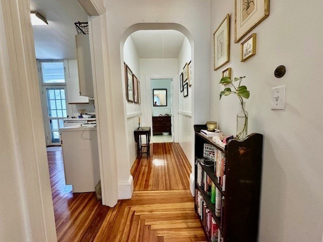 305 Cabot St. # 4