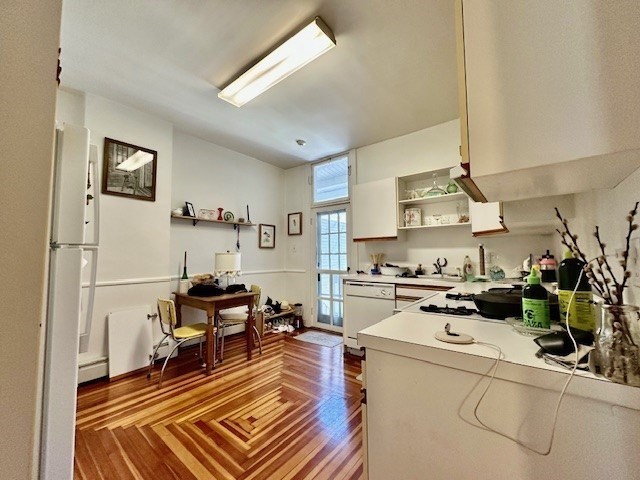 305 Cabot St. # 4