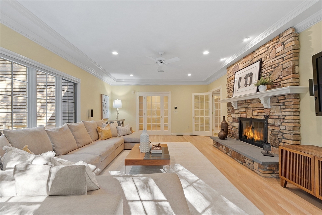 9 Garland Rd