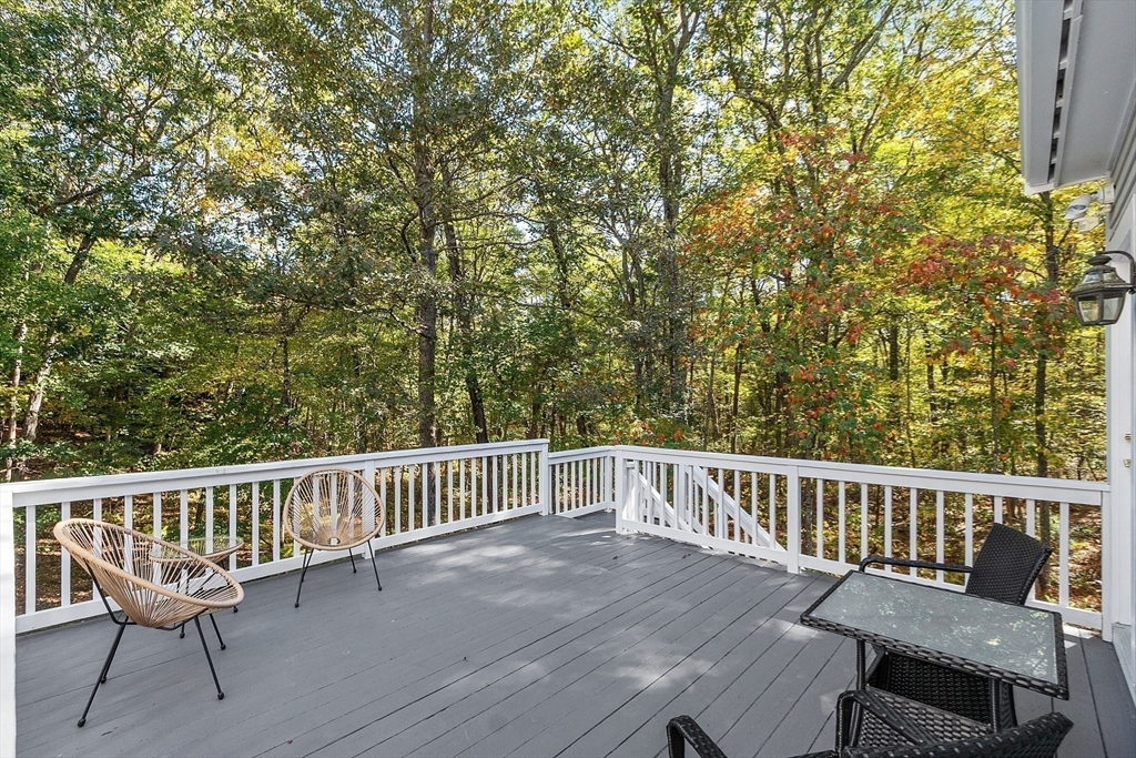 9 Garland Rd