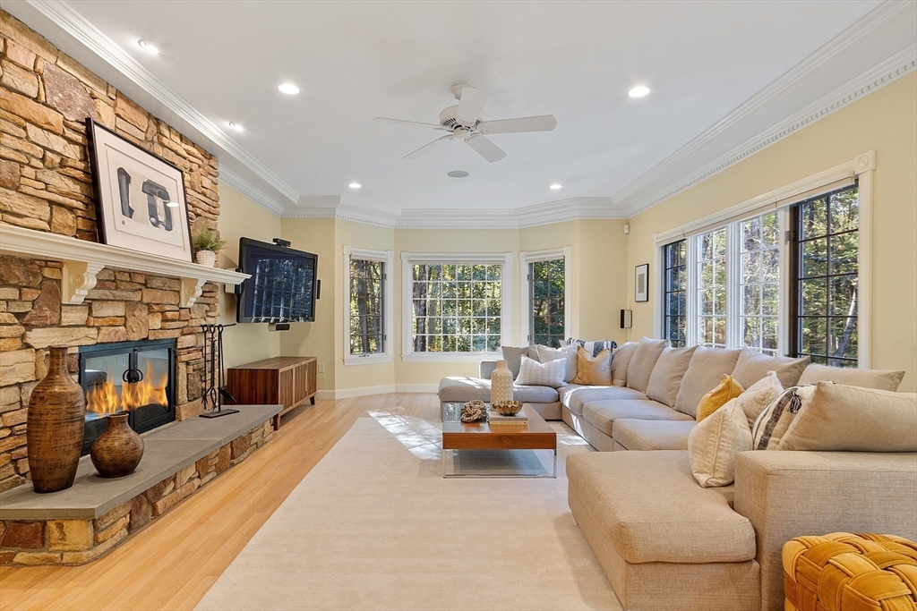 9 Garland Rd