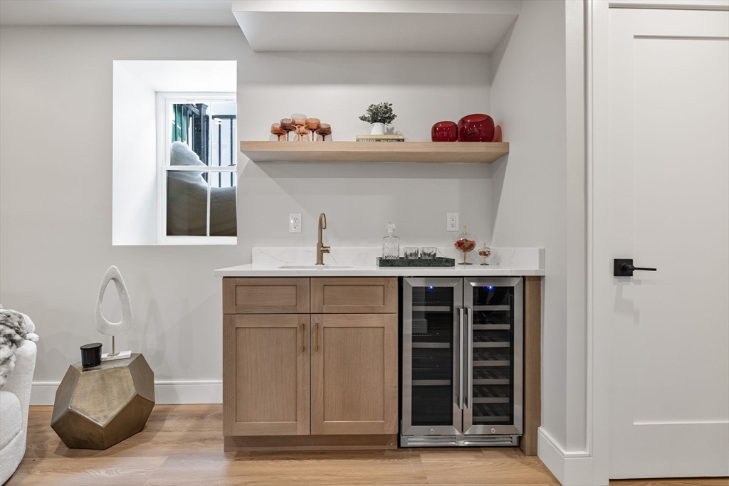 122 Woodruff Ave # 122