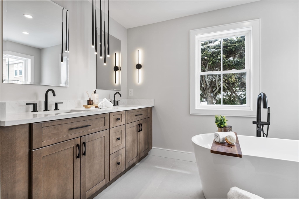 122 Woodruff Ave # 122