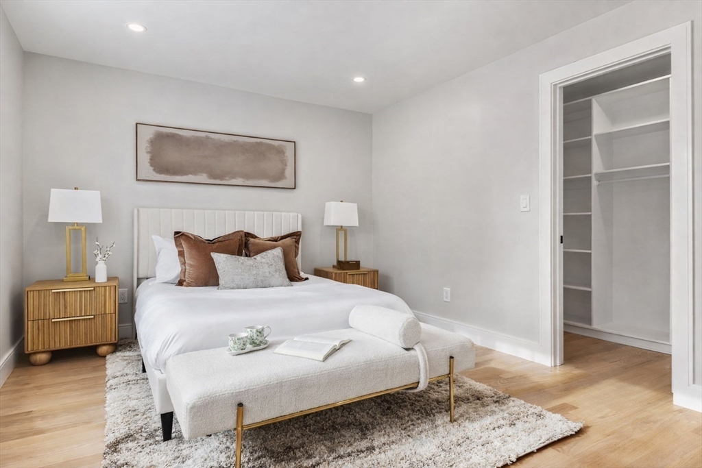 122 Woodruff Ave # 122