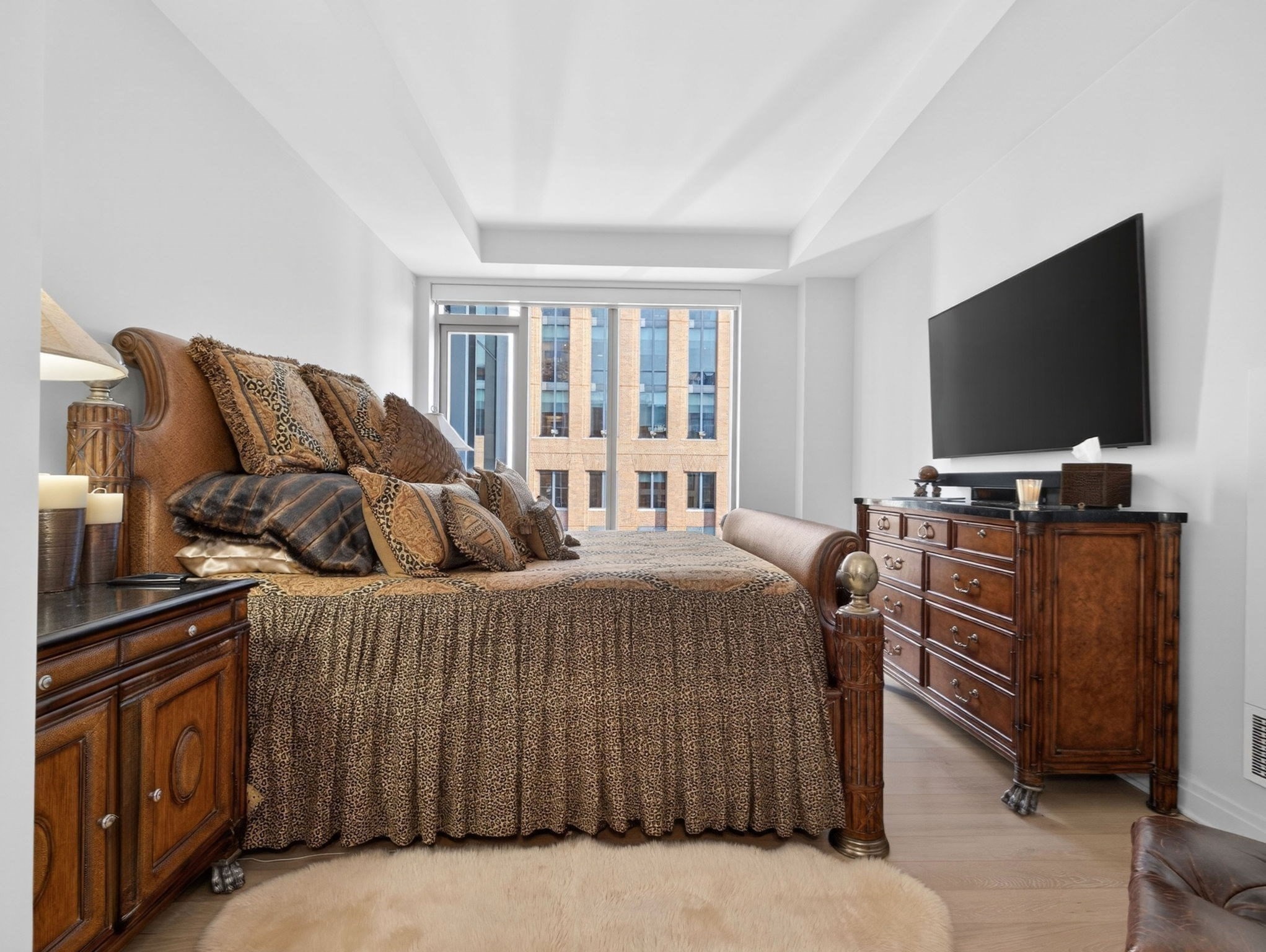 135 Seaport Blvd # 2008